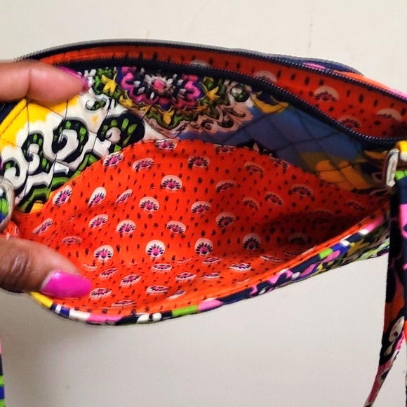 Handbag - Picture 5 of 5